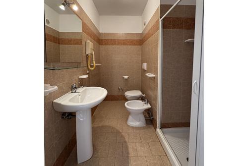 monolocale_2_posti_-_residence_san_luca_vieste_-_bagno