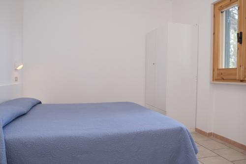 trilo_6_posti_-_residence_san_luca_vieste_-_camera_da_letto