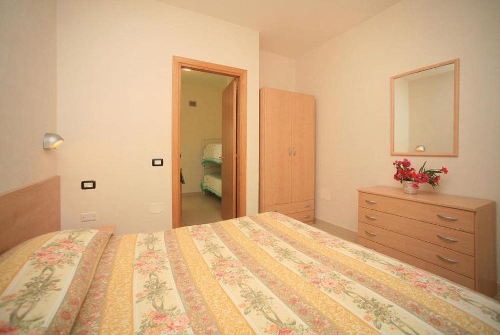 Bilocale 4 posti - Residence San Luca Vieste - Camera da letto